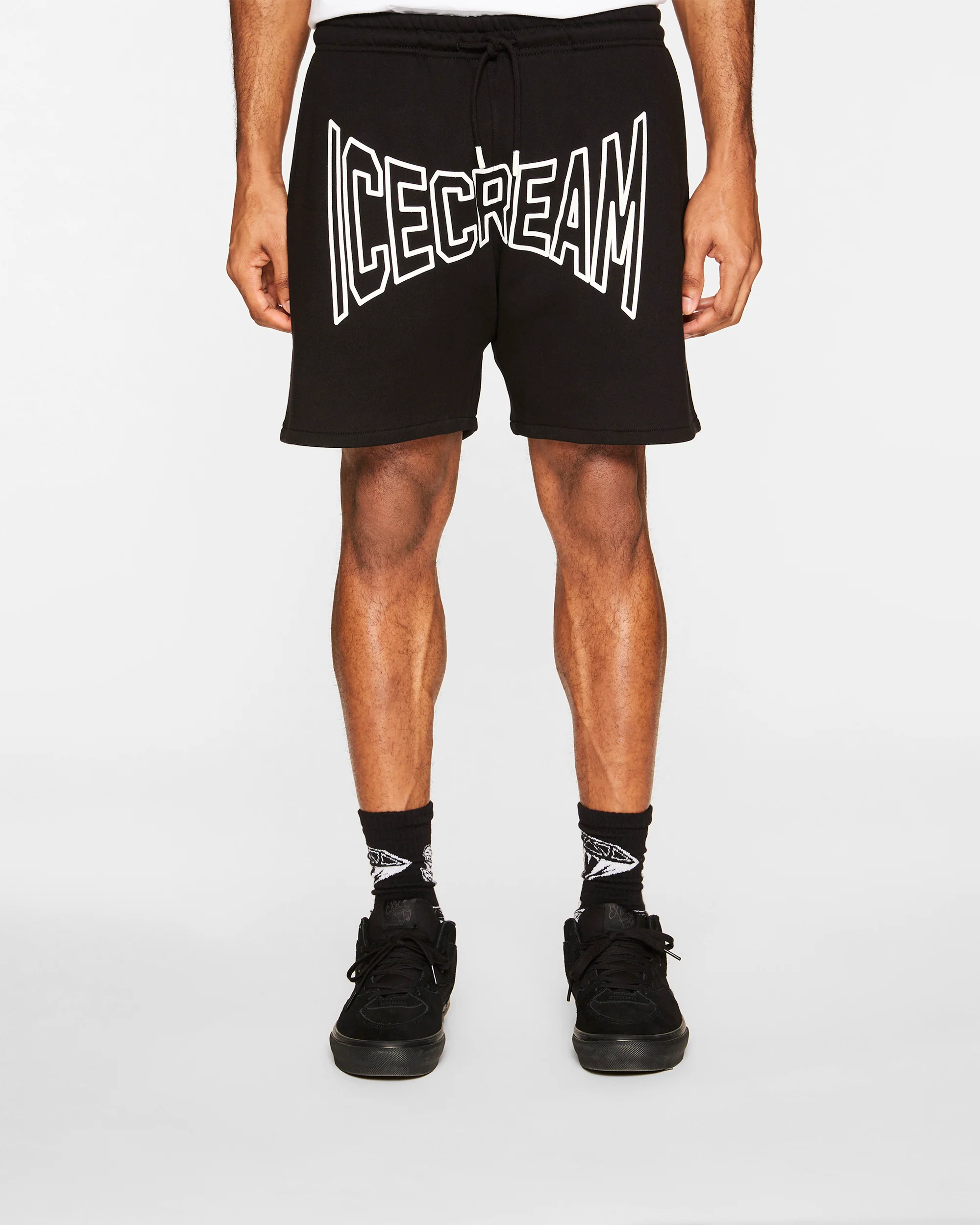 Shot Sweatshorts - Macdery