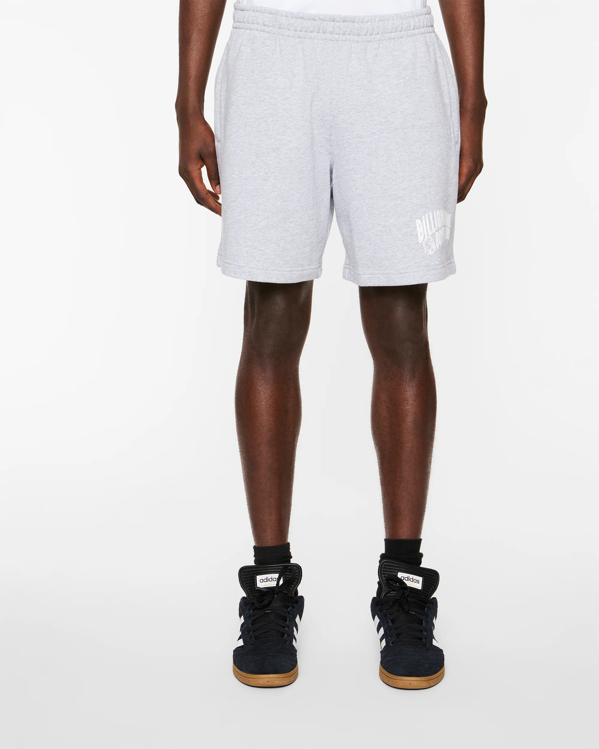 Classic Curve Logo Sweatshort - Macdery