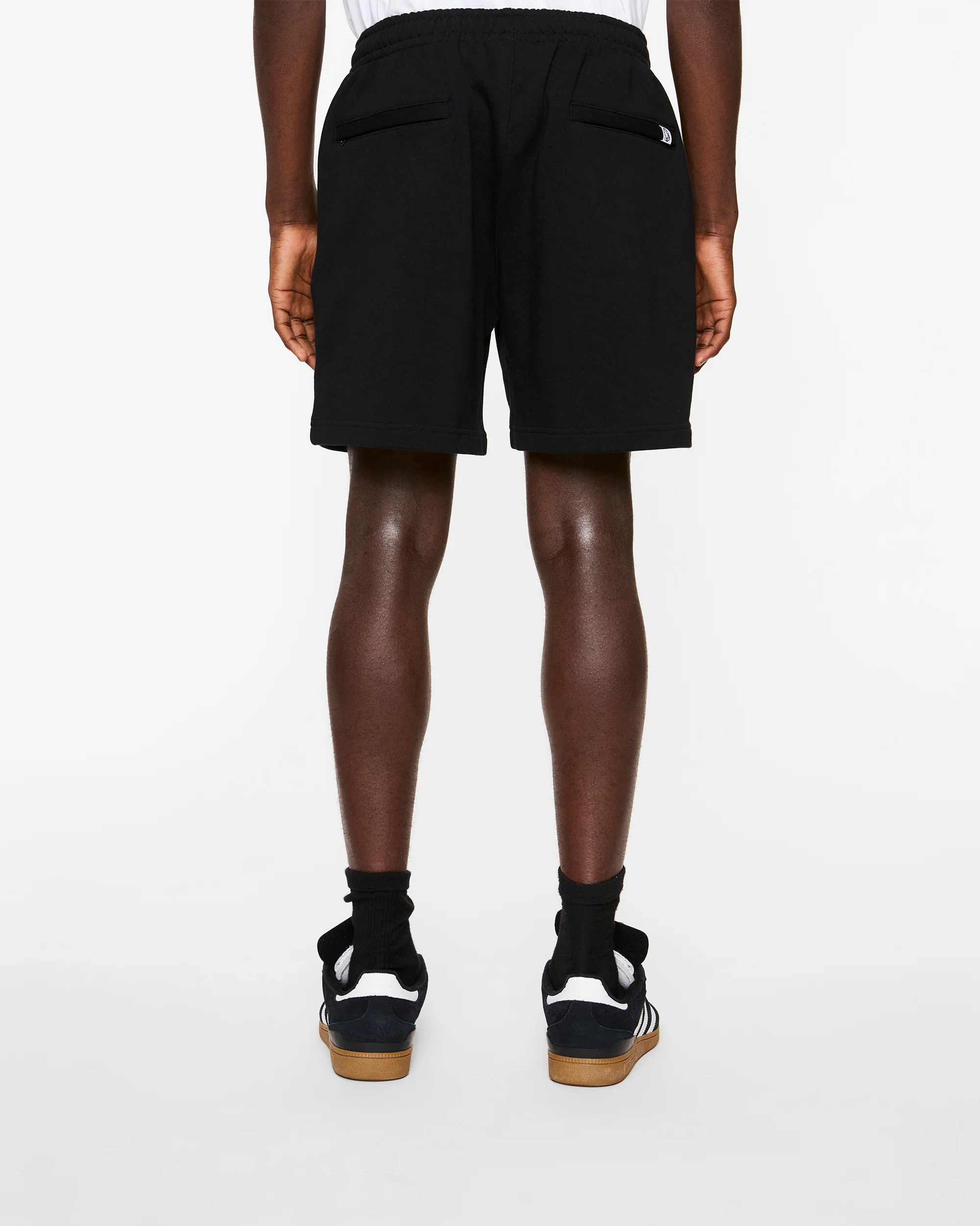 Classic Curve Logo Sweatshort - Macdery