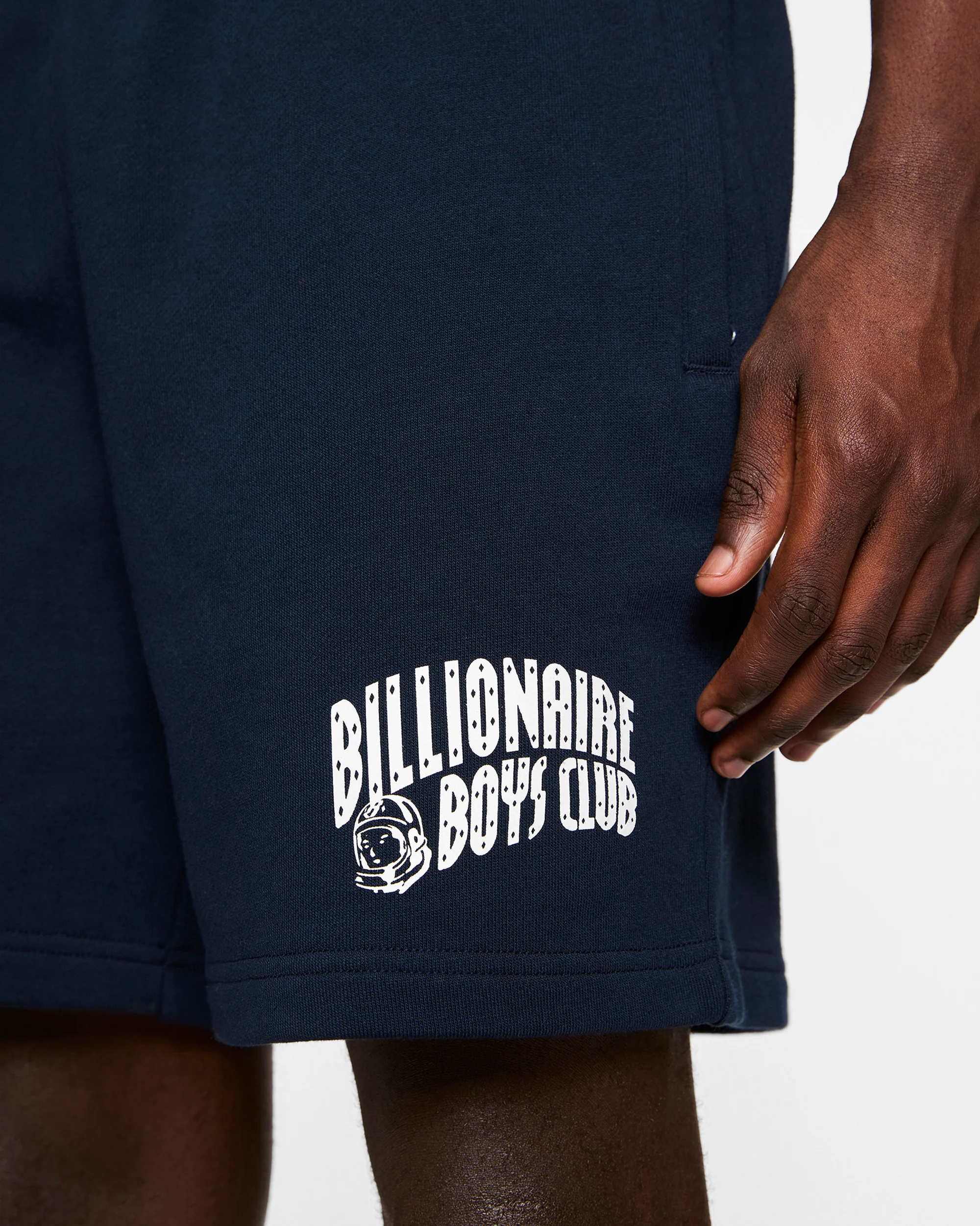 Classic Curve Logo Sweatshort - Macdery